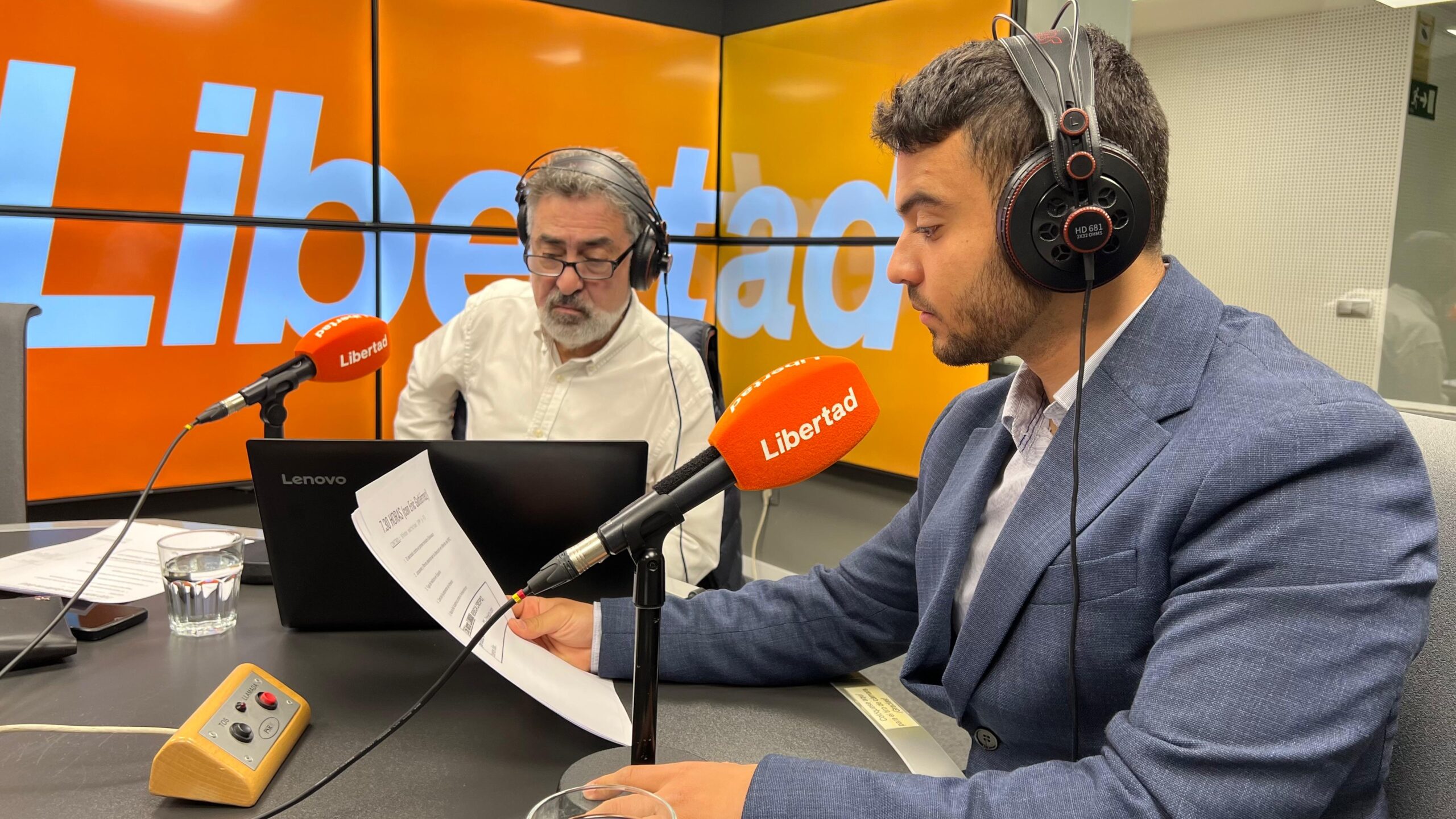 El primer ministro de Eslovaquia sobrevive a un atentado en su contra
