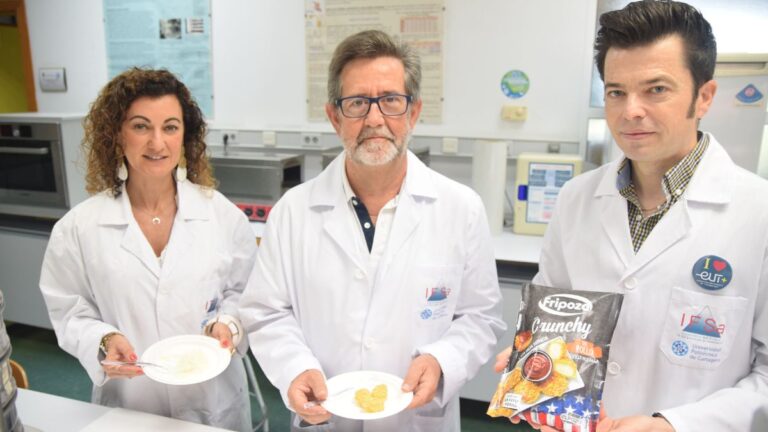 Fripozo y la UPCT consiguen elaborar productos empanados con hasta un 90% menos de aceite