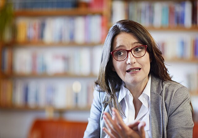 https://radiolibertad.es/vox-se-querella-contra-begona-gomez/