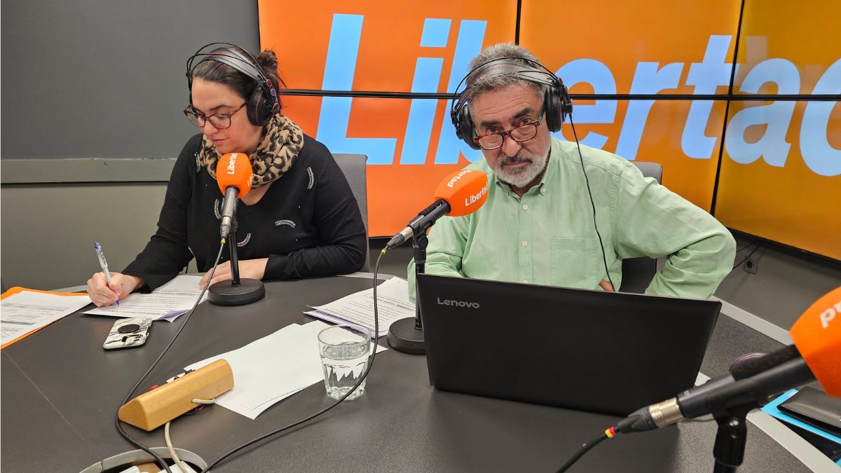 En España, Yolanda Díaz dice que se va… pero se queda