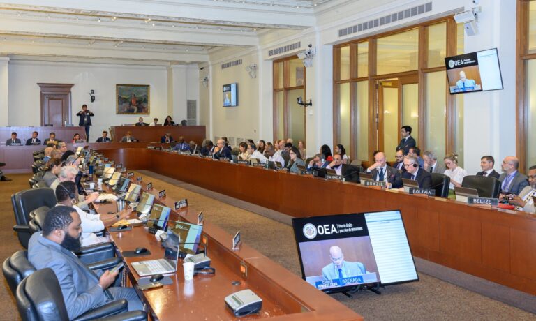 La OEA solicita detener altos cargos venezolanos
