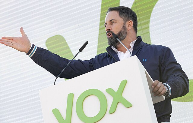 Vox citará a los directivos de empresas ligadas a Begoña Gómez