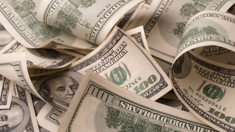 Investigan a una ONG por desviar millones de euros