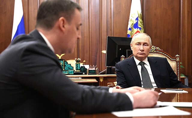 Occidente le sigue comprando petróleo a Putin