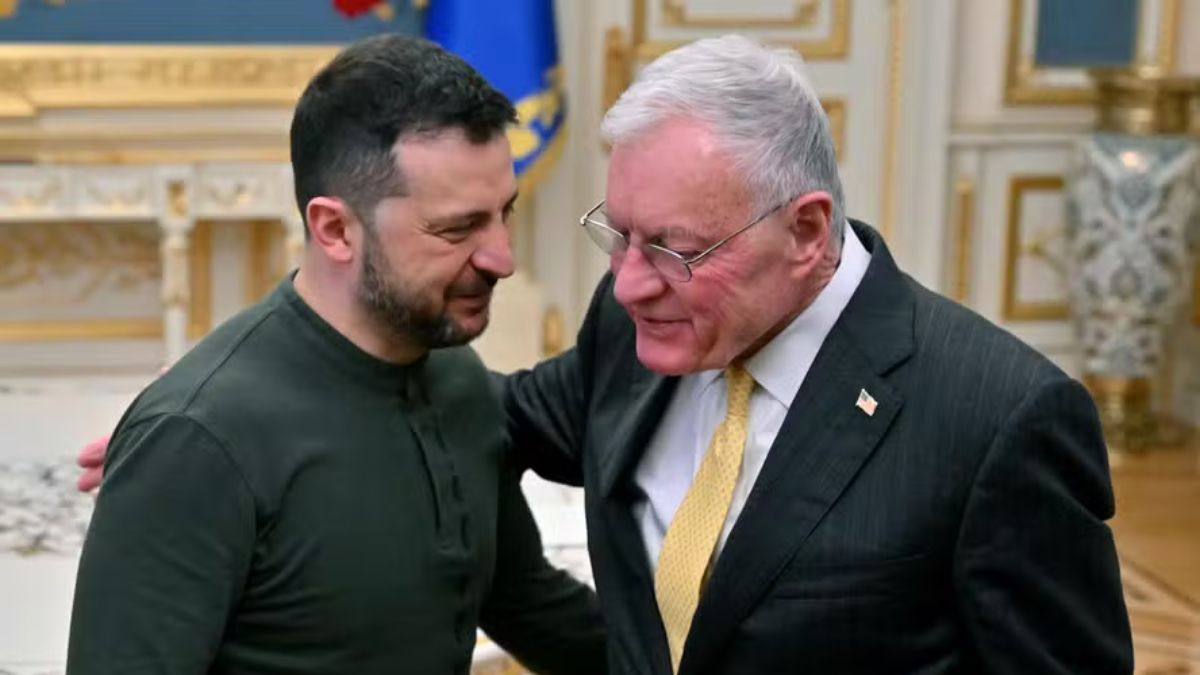 Zelensky recula y negocia la paz con el enviado de Trump