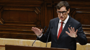 Illa destinará en 2025 un millón de euros a implantar el catalán en la sanidad pública.
