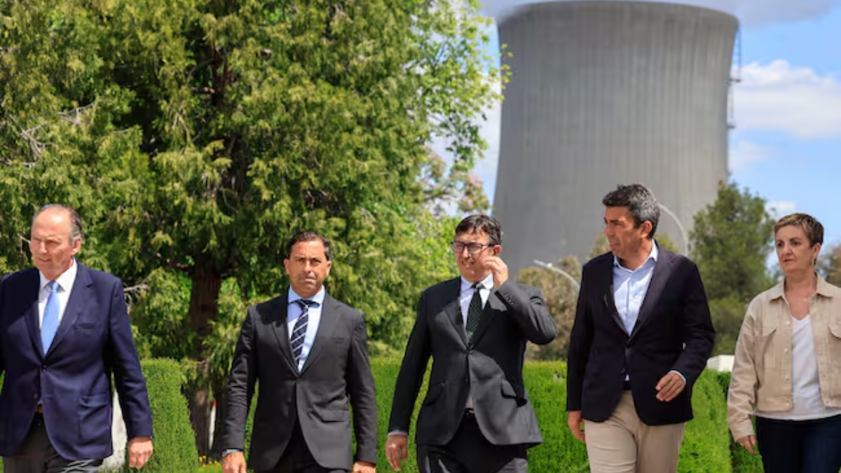 Mazón anuncia la eliminación de las tasas autonómicas a las nucleares