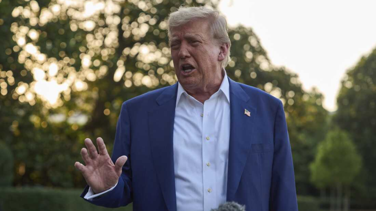 Trump muestra mensajes de Mark Rutte