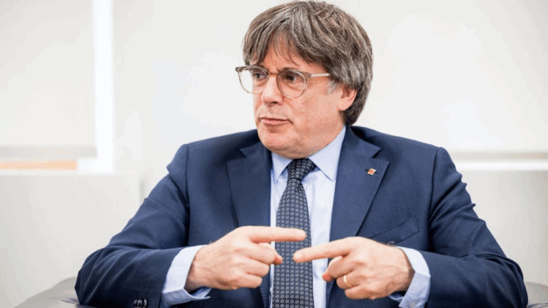 Puigdemont quiere elecciones generales y ERC también se desangra