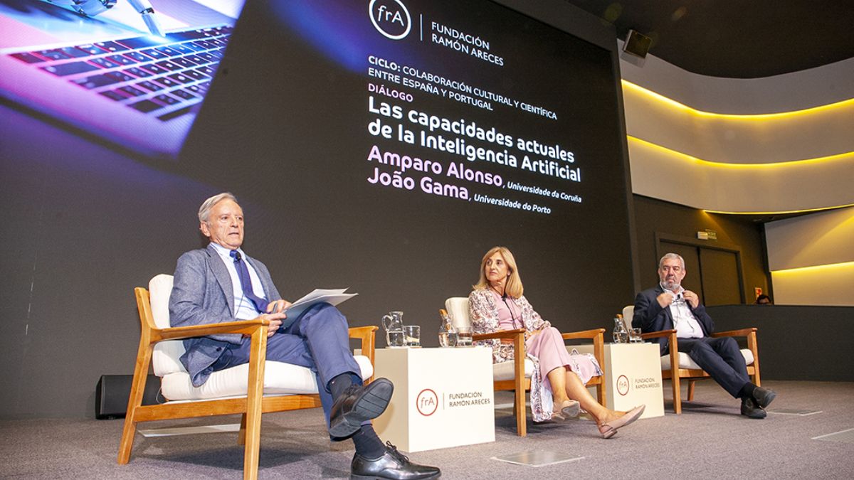 Expertos piden una correcta regulación de la Inteligencia Artificial para minimizar sus riesgos