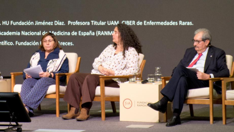 Expertos reclaman el reconocimiento de la especialidad de genética clínica