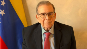 Edmundo González confirma la extorsión