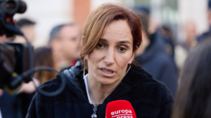 Mónica García, Ministra de Sanidad, sigue machacando a los médicos