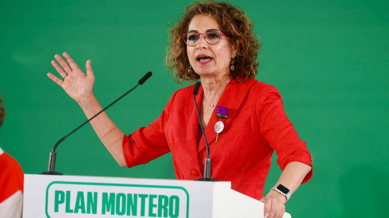 María Jesús Montero también se irá al Senado