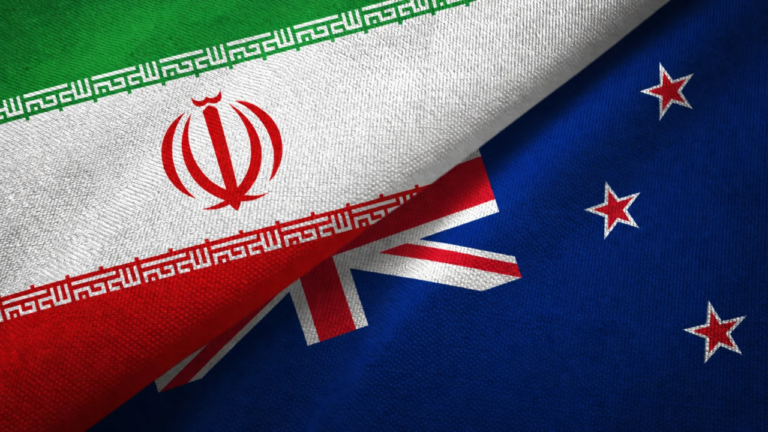 Iraníes abuchean el himno de Irán en el Mundial