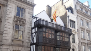 Vox pide cerrar las embajadas catalanas