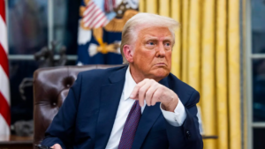 Trump carga de nuevo contra España