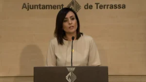 Vox denuncia la agresión a su portavoz en Tarrasa durante un paseo con su familia
