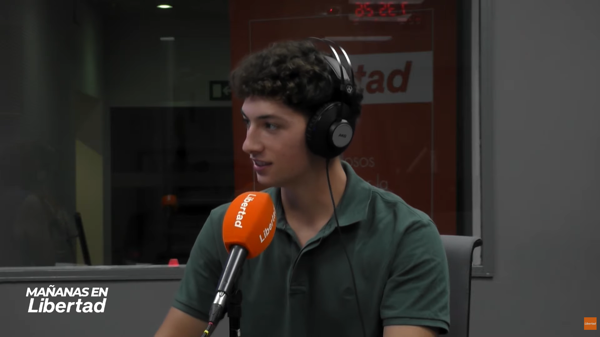 La UCO rastrea treinta cuentas bancarias de Santos Cerdán