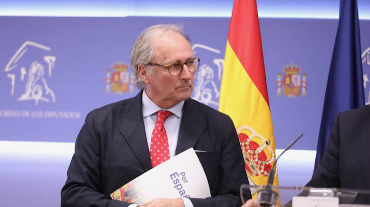 VOX cuestiona la gestión de los fondos europeos y alerta de entregar 10.891 millones al Gobierno