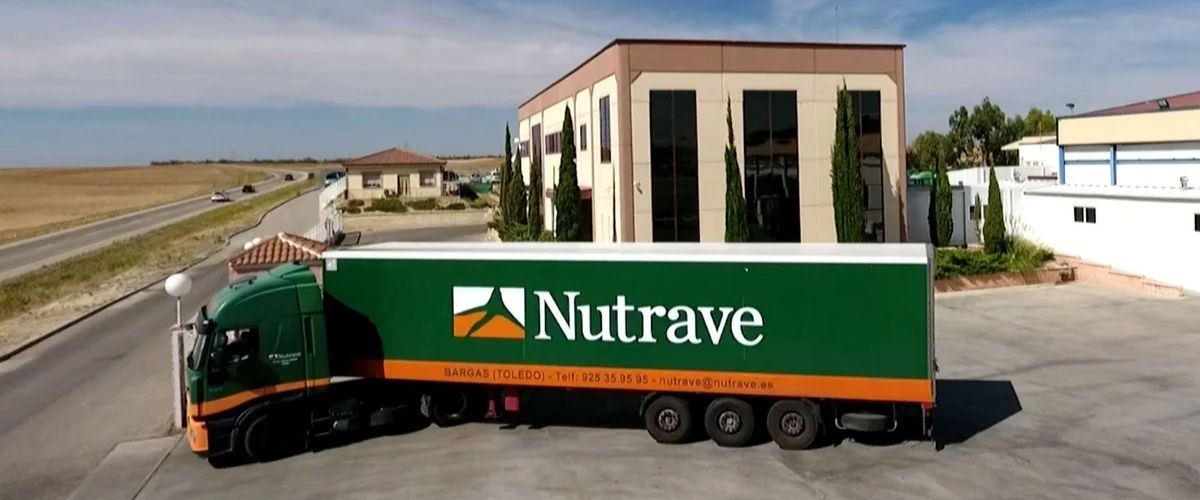Grupo Fuertes adquiere la empresa Nutrave y se afianza en el sector del pollo 